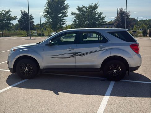 Used 2014 Chevrolet Equinox LS FWD image 3