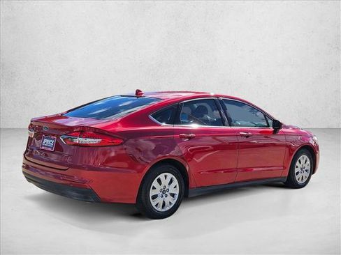 Used 2020 Ford Fusion S image 5