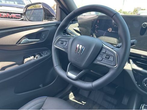 New 2026 Buick Envista Sport Touring w/ Convenience I Package FWD image 8