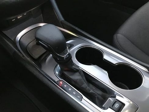 Certified 2025 Chevrolet Malibu LT image 14