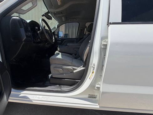 Used 2015 Chevrolet Silverado 2500 W/T w/ WT Convenience Package AWD/4WD image 23