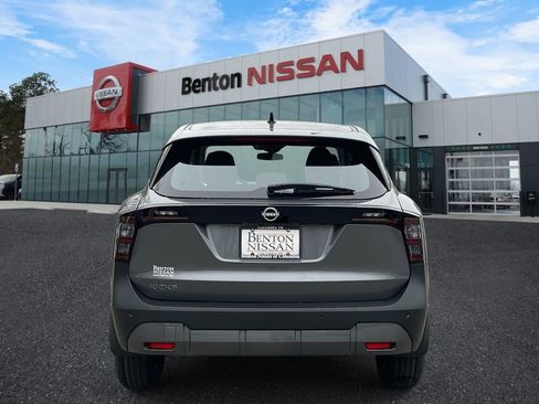 New 2026 Nissan Kicks S image 6