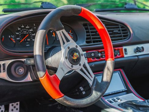 Used 1987 Porsche 944 Coupe image 18