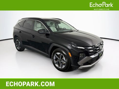 Used 2025 Hyundai Tucson SEL FWD image 1