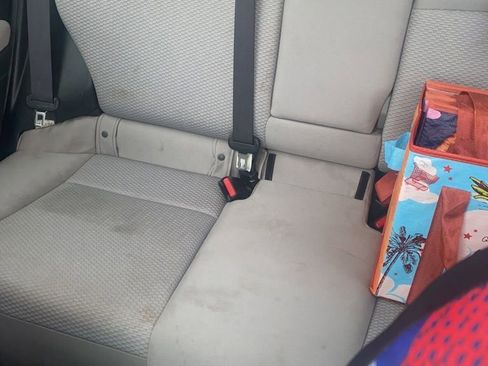 Used 2015 Subaru Forester 2.5i Premium w/ All-Weather Package image 7