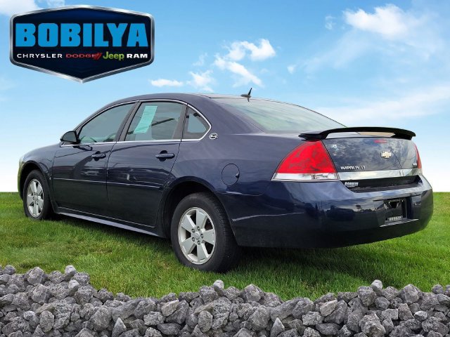 Used 2009 Chevrolet Impala LT FWD image 4