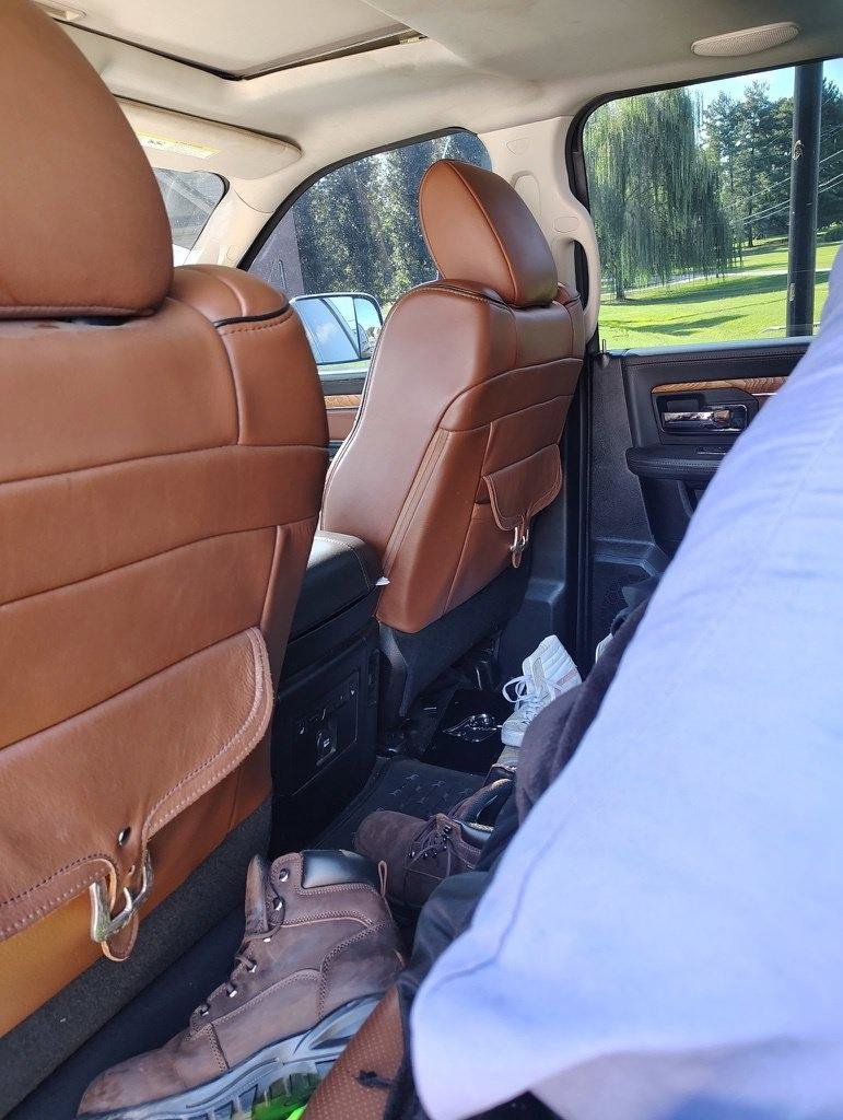 Used 2016 RAM 1500 Laramie Longhorn AWD/4WD image 4