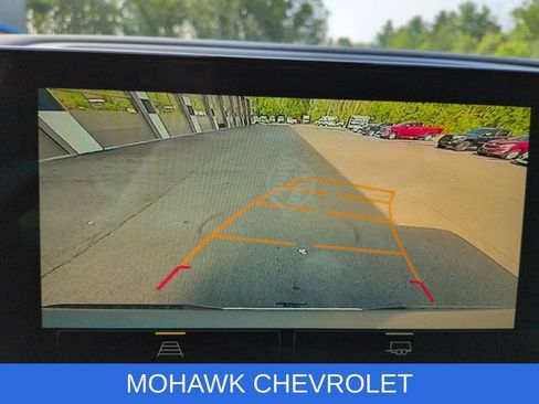 Certified 2024 Chevrolet Silverado 1500 LT AWD/4WD image 15