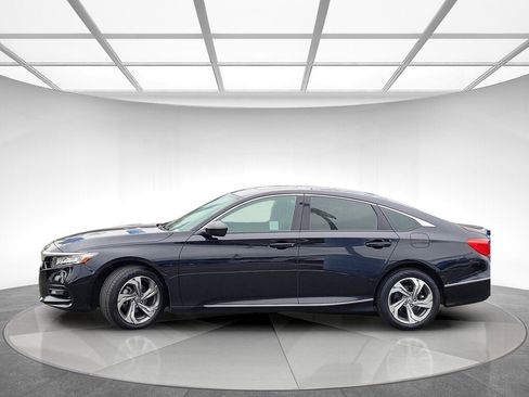 Certified 2019 Honda Accord EX image 6