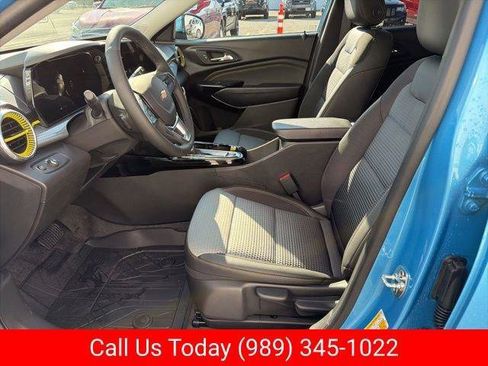New 2026 Chevrolet Trax LT w/ Driver Confidence Package image 12