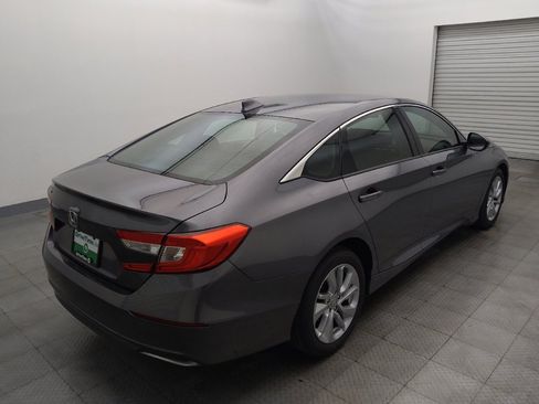 Used 2020 Honda Accord LX image 9