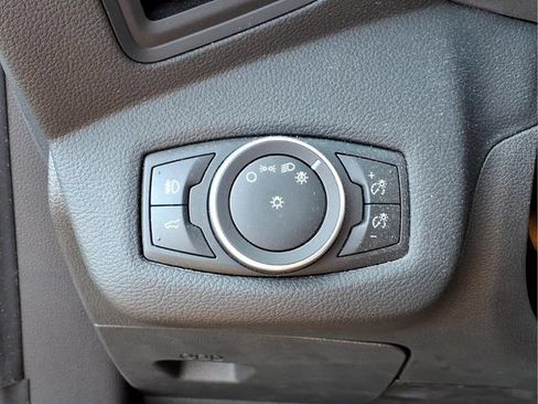 Used 2018 Ford Escape SE AWD/4WD image 15