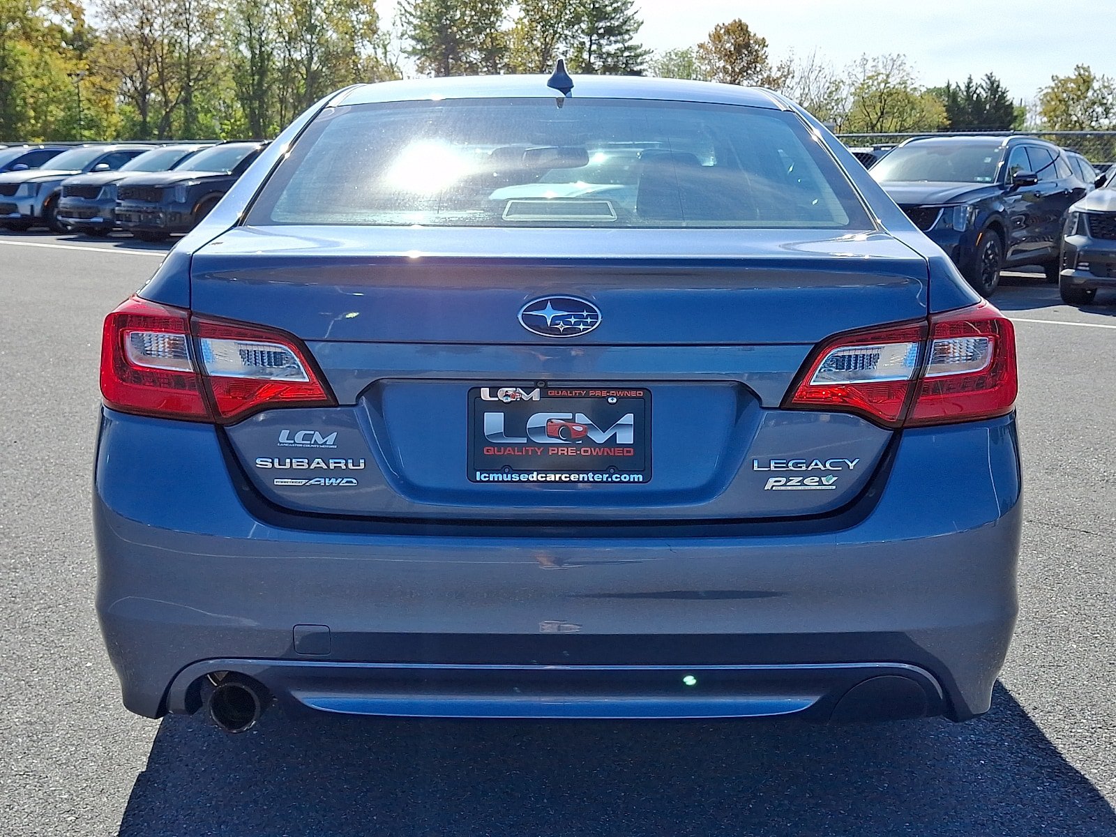 Used 2017 Subaru Legacy 2.5i Limited AWD/4WD image 6