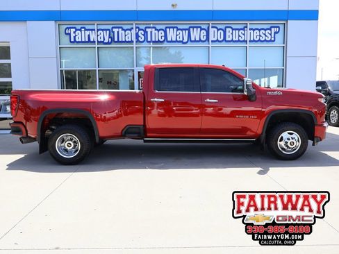 Used 2022 Chevrolet Silverado 3500 High Country w/ Safety Package II AWD/4WD image 1