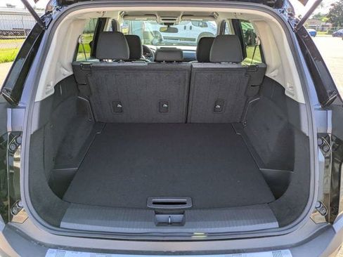 Used 2023 Nissan Rogue SV FWD image 13