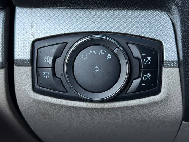 Used 2014 Ford Explorer XLT AWD/4WD image 23