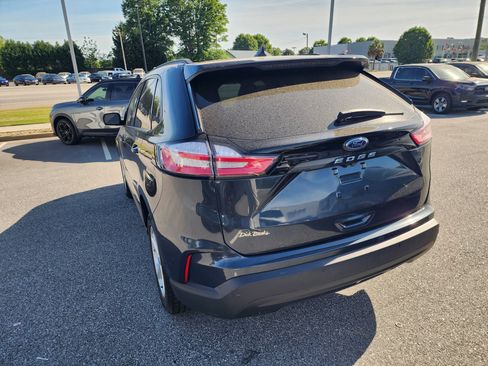 Used 2022 Ford Edge SE AWD/4WD image 7