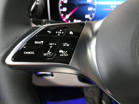 New 2026 Mercedes-Benz GLC 300 image 18