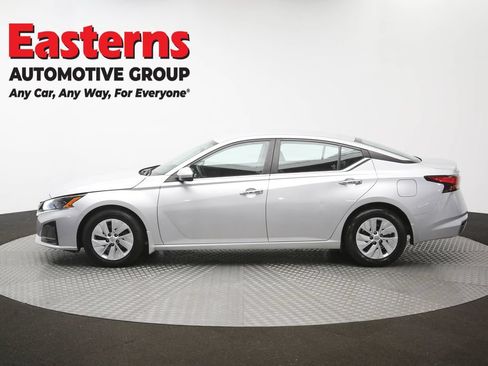 Used 2023 Nissan Altima 2.5 S FWD image 58