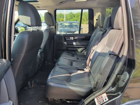 Used 2016 Land Rover LR4 HSE AWD/4WD image 17