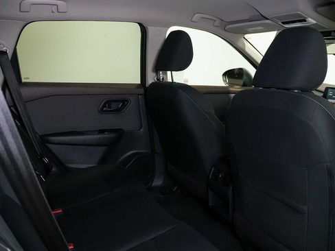 Used 2023 Nissan Rogue S FWD image 21