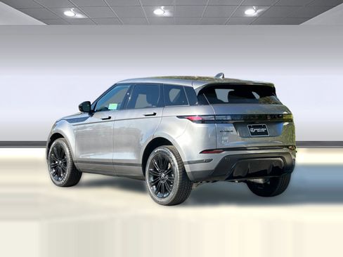 Used 2025 Land Rover Range Rover Evoque S image 3