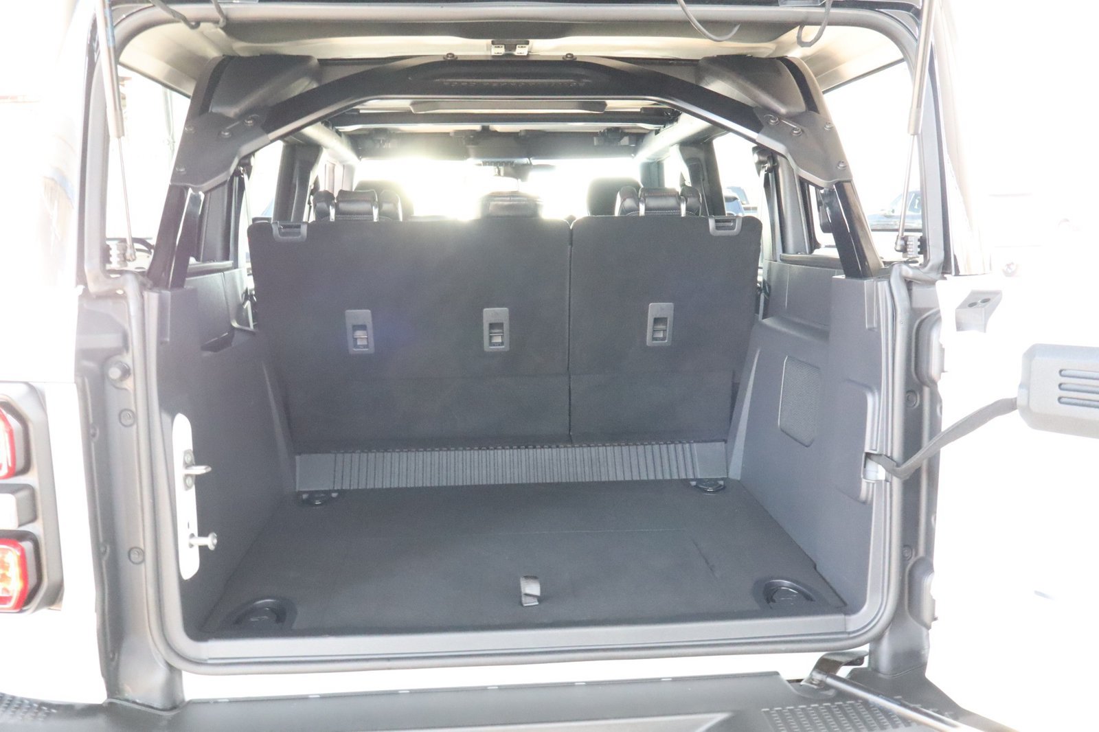Used 2025 Ford Bronco Raptor AWD/4WD image 38