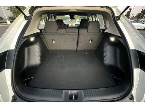 Certified 2023 Honda HR-V LX image 17