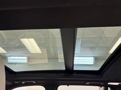 Used 2018 BMW X5 sDrive35i RWD image 19