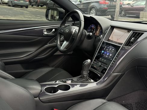 Used 2019 INFINITI Q60 Red Sport 400 w/ Proactive Package image 17