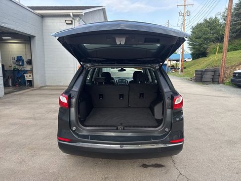 Certified 2018 Chevrolet Equinox LS FWD image 14