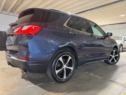 Used 2019 Chevrolet Equinox Premier AWD/4WD image 4