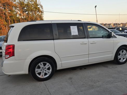 Used 2012 Dodge Grand Caravan Crew w/ Crew Value Pkg image 18