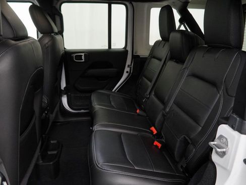 Certified 2019 Jeep Wrangler Unlimited Sahara w/ Cold Weather Group image 21