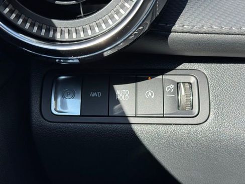 New 2026 Chevrolet Equinox LT w/ Safety and Technology Package AWD/4WD image 30