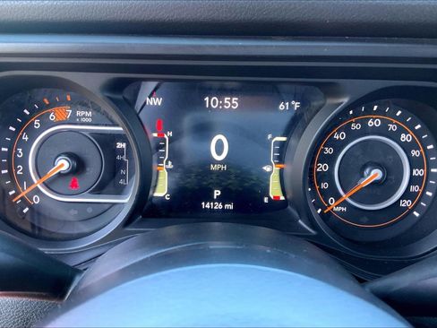 Certified 2024 Jeep Wrangler Unlimited Sport AWD/4WD image 25