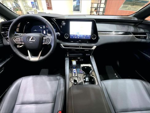 Used 2025 Lexus RX 350 FWD w/ Accessory Package image 14