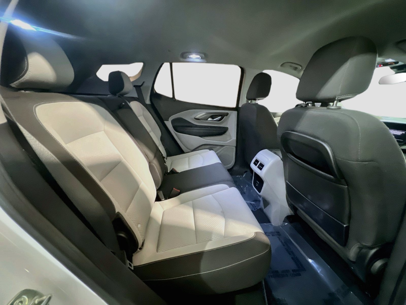 Used 2023 GMC Terrain SLE w/ Driver Convenience Package FWD image 19