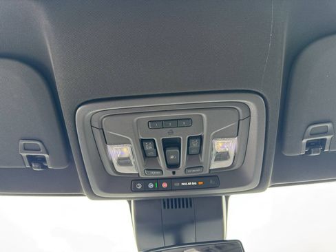 Used 2026 Chevrolet Silverado 1500 LT Trail Boss w/ Convenience Package II AWD/4WD image 26