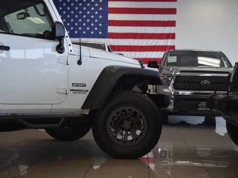 Used 2015 Jeep Wrangler Unlimited Sport w/ Quick Order Package 24S image 29