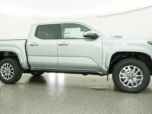 New 2026 Toyota Tacoma Limited AWD/4WD image 28