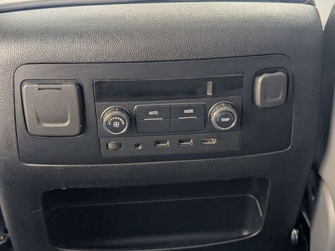 Used 2018 Chevrolet Tahoe LT AWD/4WD image 24