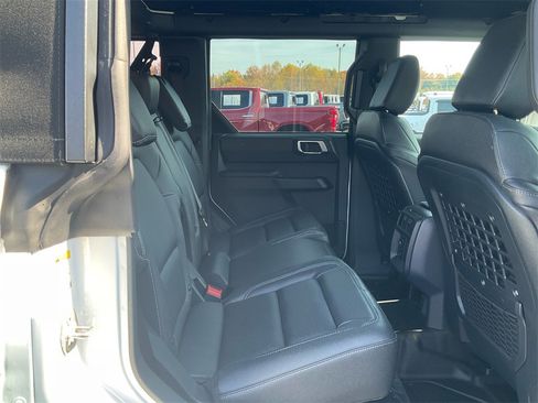 New 2025 Ford Bronco Big Bend w/ Black Diamond Package image 13