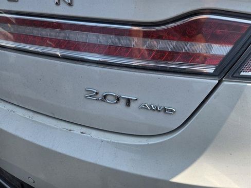 Used 2020 Lincoln MKZ Reserve w/ Elements Package AWD/4WD image 3
