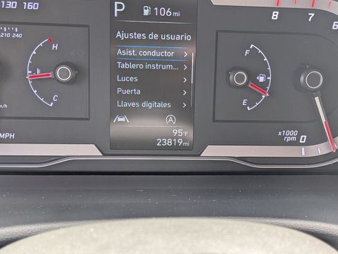 Used 2023 Hyundai Tucson SEL FWD image 27