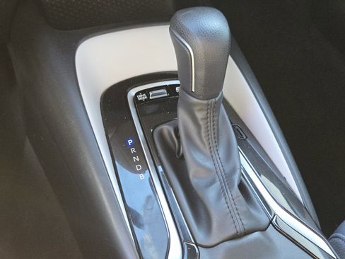 Used 2024 Toyota Corolla SE image 29