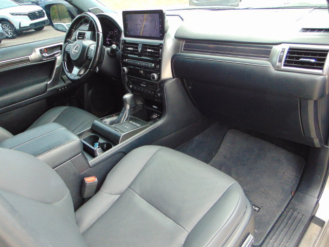 Used 2022 Lexus GX 460 Premium w/ Premium Package AWD/4WD image 26