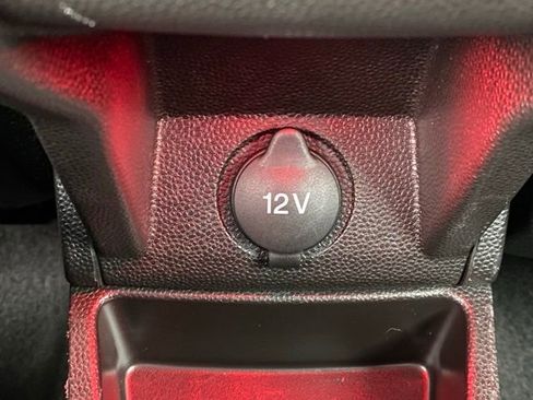 Used 2016 Ford Fiesta SE FWD image 19