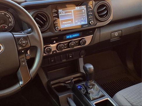 Used 2022 Toyota Tacoma SR5 image 3