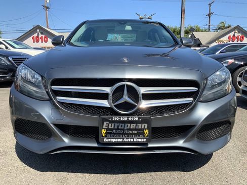 Used 2017 Mercedes-Benz C 300 Sedan image 2